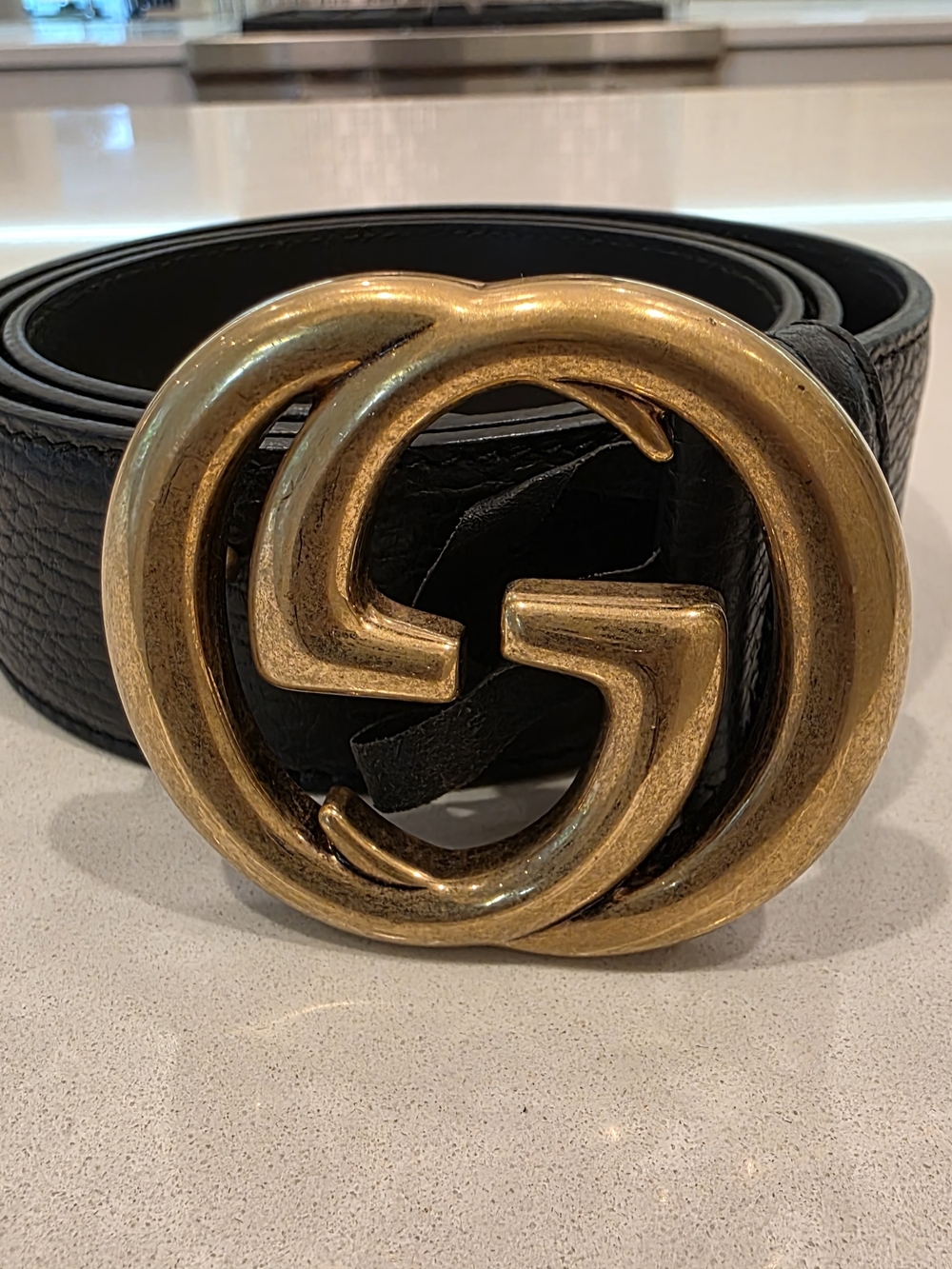 💯Authentic Gucci Black Pebbled Calfskin Leather Gold Double G Buckle Belt